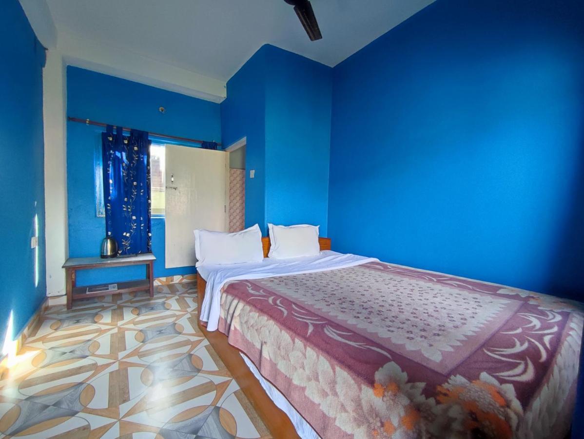 Tranquil Water Guest House Pokhara Bagian luar foto