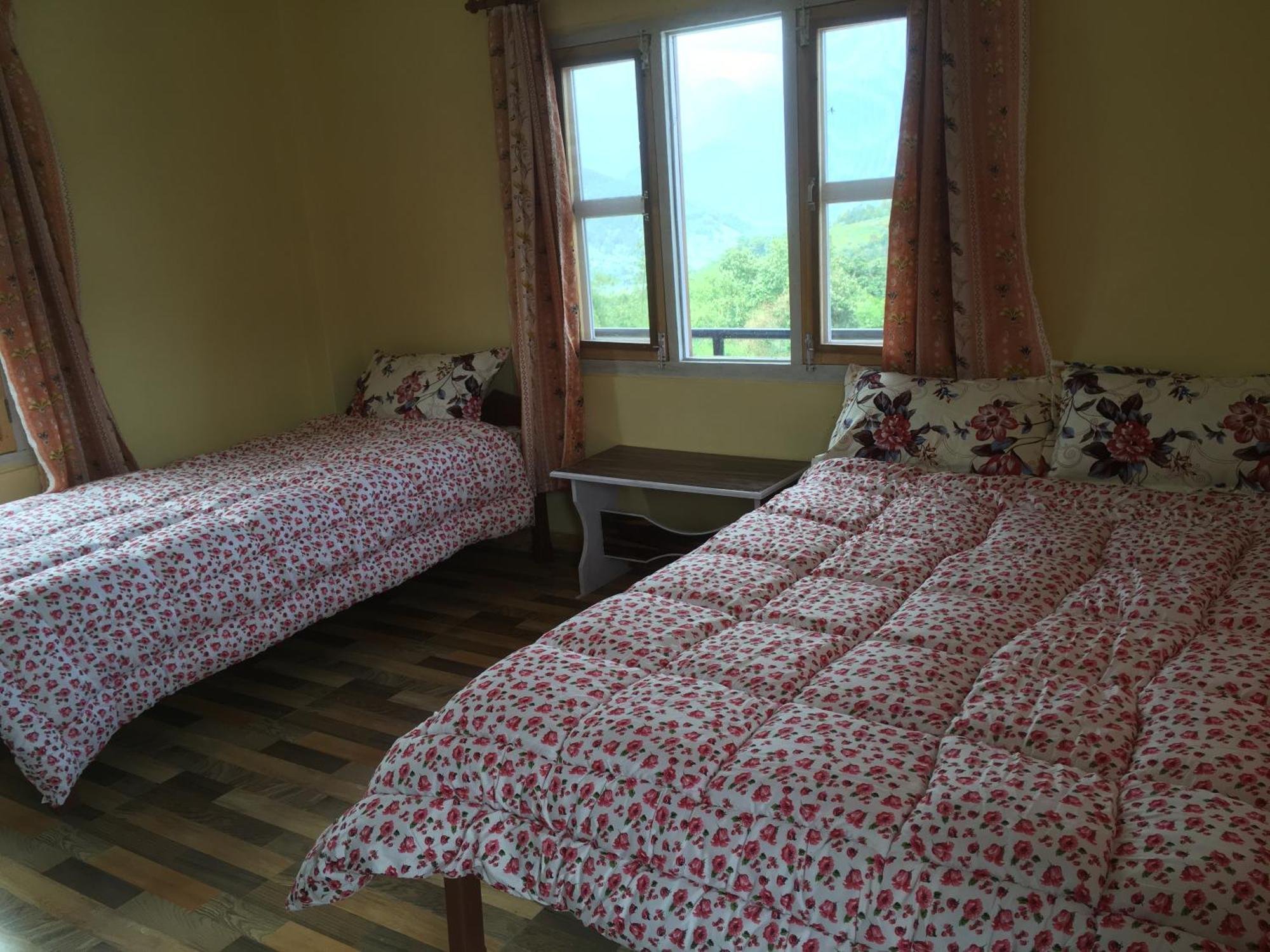 Tranquil Water Guest House Pokhara Bagian luar foto